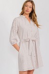 BUTTON DRESS W/ BELT.
