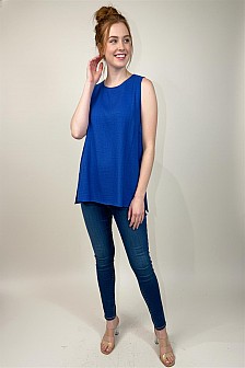 Sleeveless tank top with back button closure